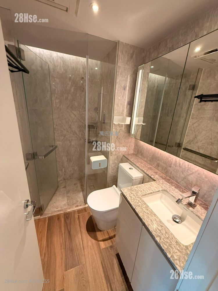 The Carmel Sell 1 Bedroom , 1 Bathroom 365 ft² ( 33.9 m² )