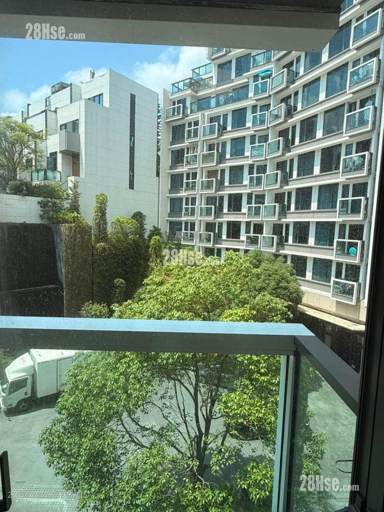 The Carmel Sell 1 Bedroom , 1 Bathroom 365 ft² ( 33.9 m² )