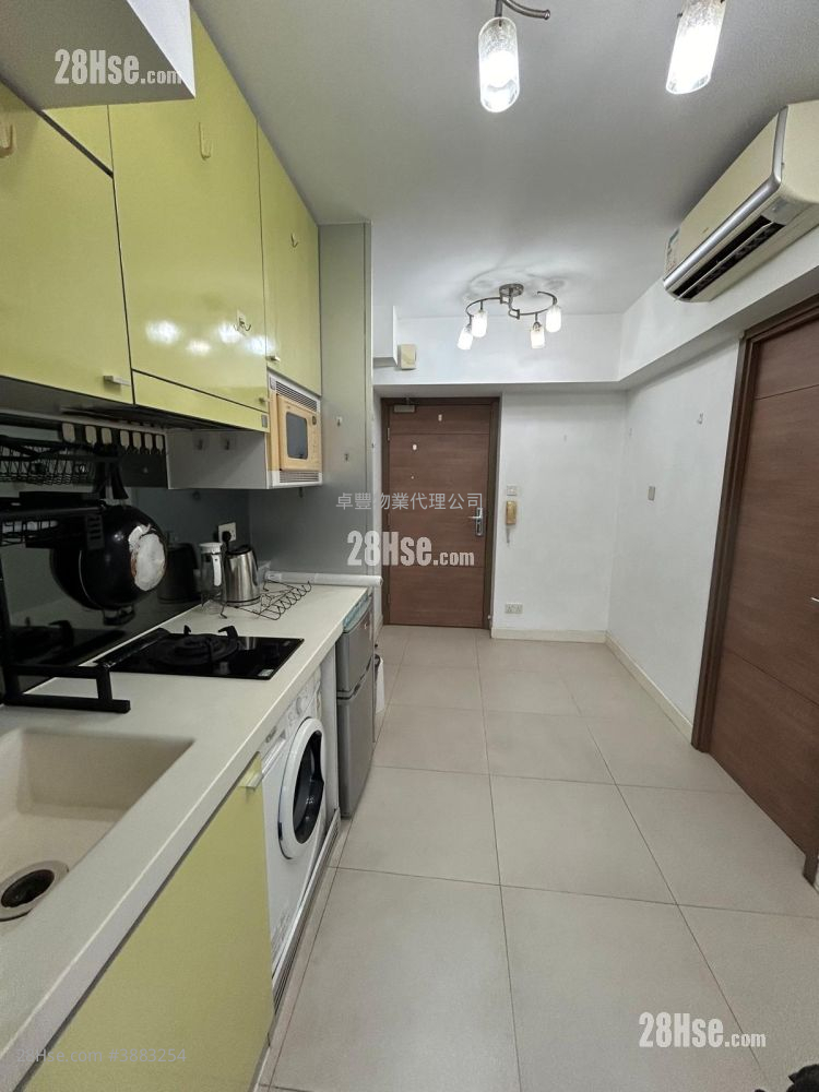City 18 Rental 1 Bedroom 253 ft² ( 23.5 m² )