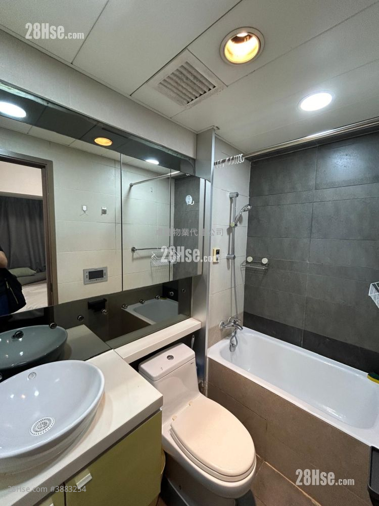 City 18 Rental 1 Bedroom 253 ft² ( 23.5 m² )