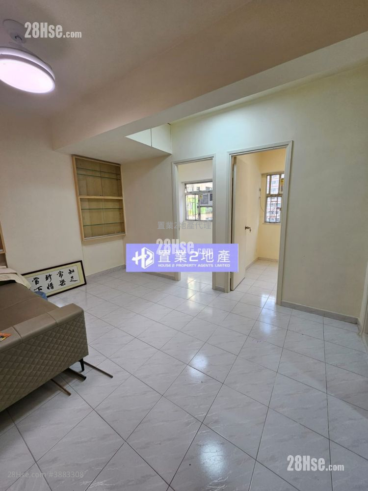 Cosmopolitan Estates Rental 2 Bedrooms , 1 Bathroom 325 ft² ( 30.2 m² )