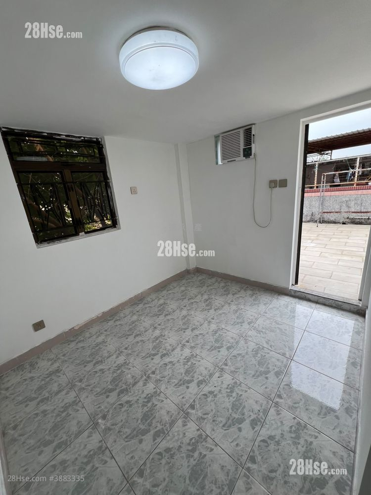 Village Rental Studio , 1 Bathroom