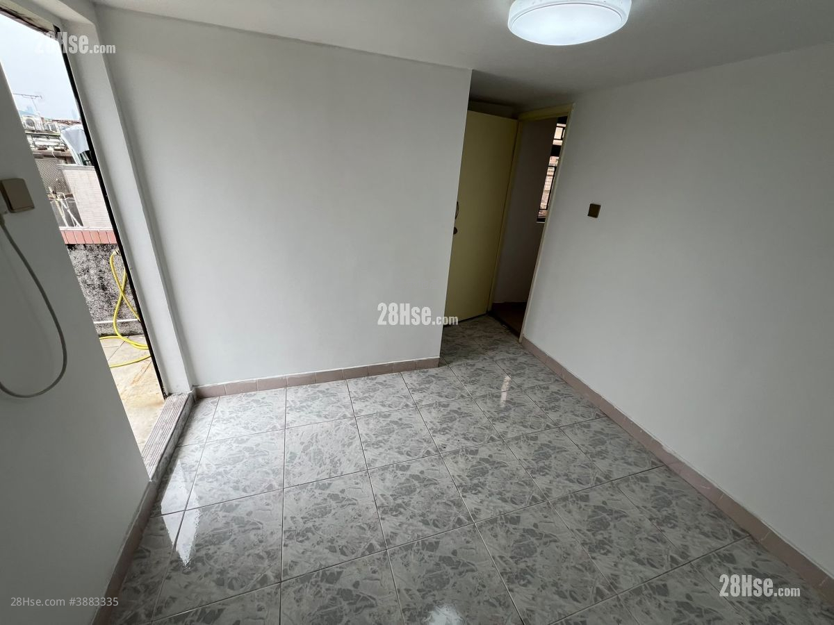 Village Rental Studio , 1 Bathroom