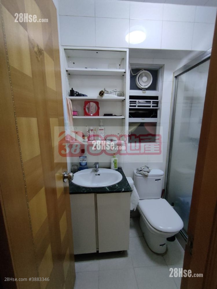 Sunlight Building Rental 3 Bedrooms , 2 Bathrooms 570 ft² ( 53.0 m² )