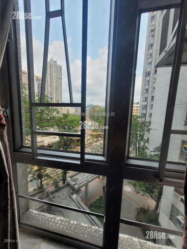 Prime View Garden Sell 2 Bedrooms 405 ft² ( 37.6 m² )