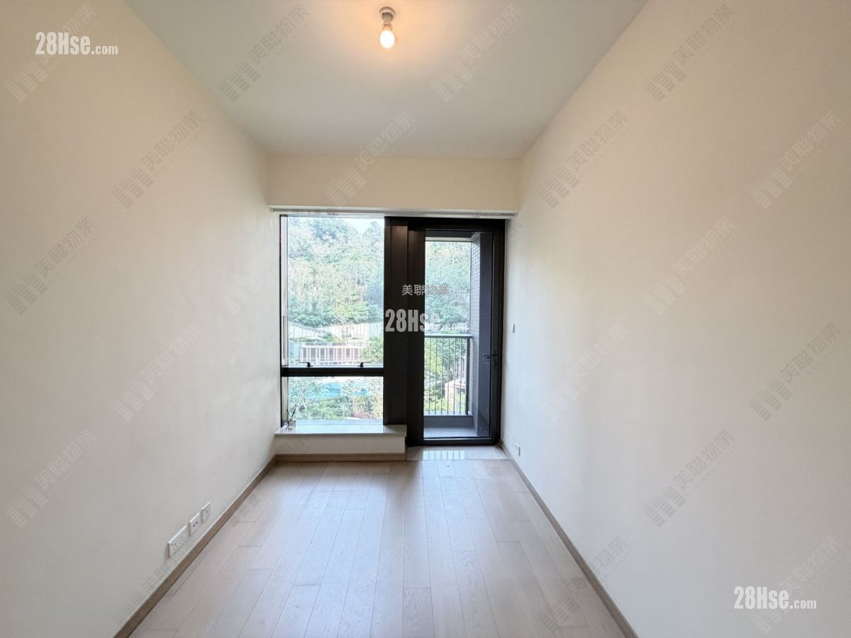 Mantin Heights Sell 2 Bedrooms , 1 Bathroom 575 ft² ( 53.4 m² )