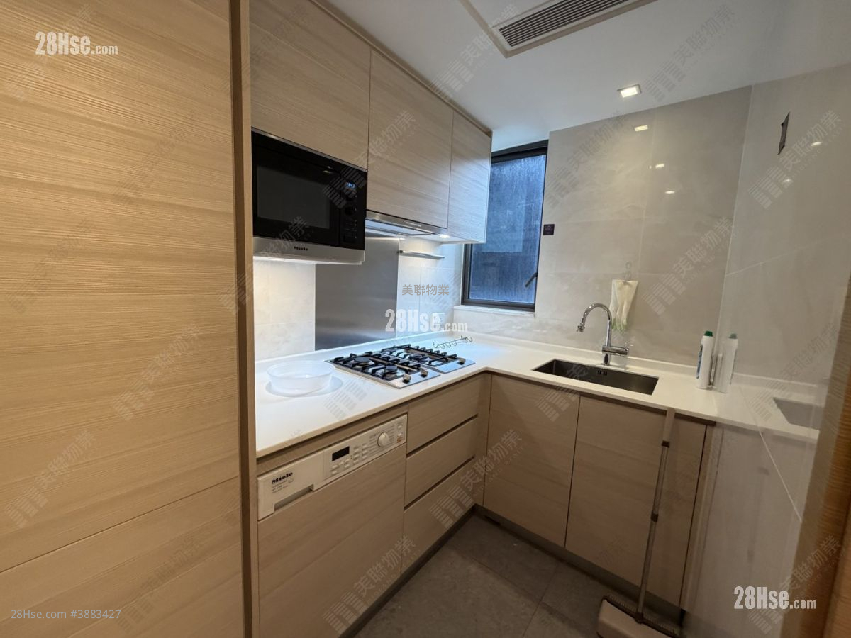 Mantin Heights Sell 2 Bedrooms , 1 Bathroom 575 ft² ( 53.4 m² )