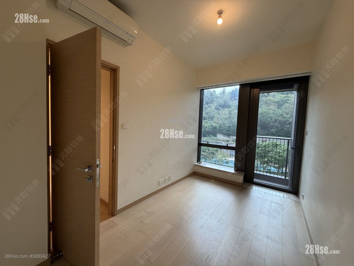 Mantin Heights Sell 2 Bedrooms , 1 Bathroom 575 ft² ( 53.4 m² )