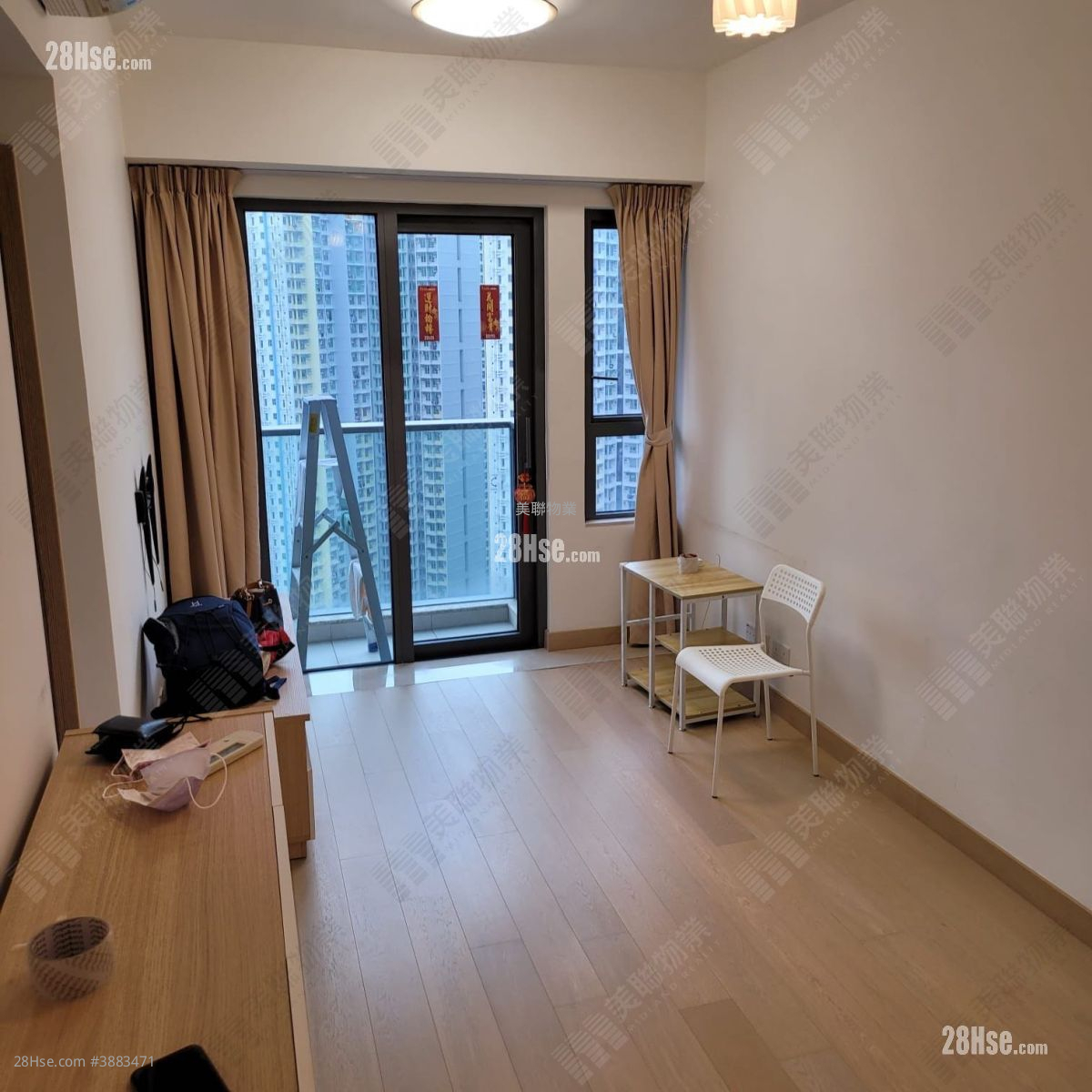 Victoria Skye Sell 2 Bedrooms , 1 Bathroom 468 ft² ( 43.5 m² )