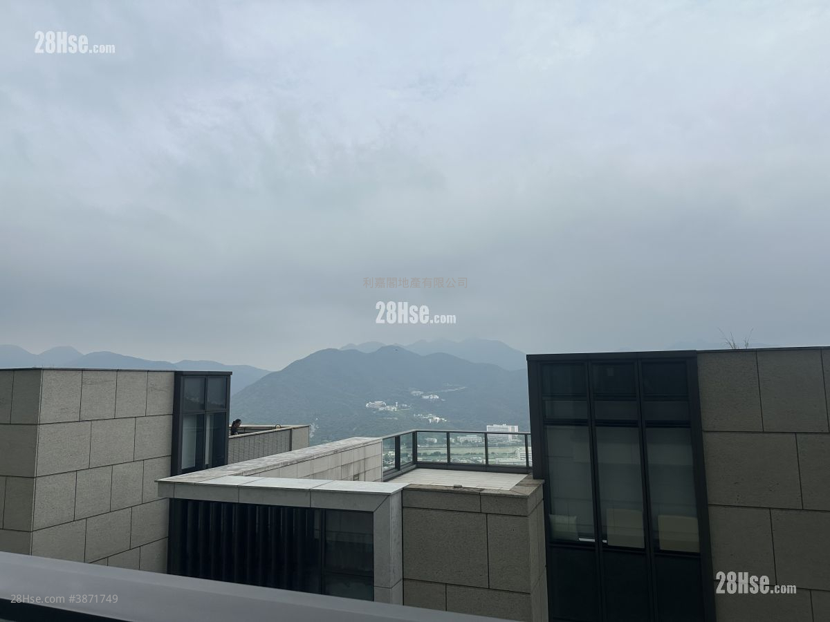 La Cresta Sell 4 Bedrooms , 2 Bathrooms 1,920 ft² ( 178.4 m² )