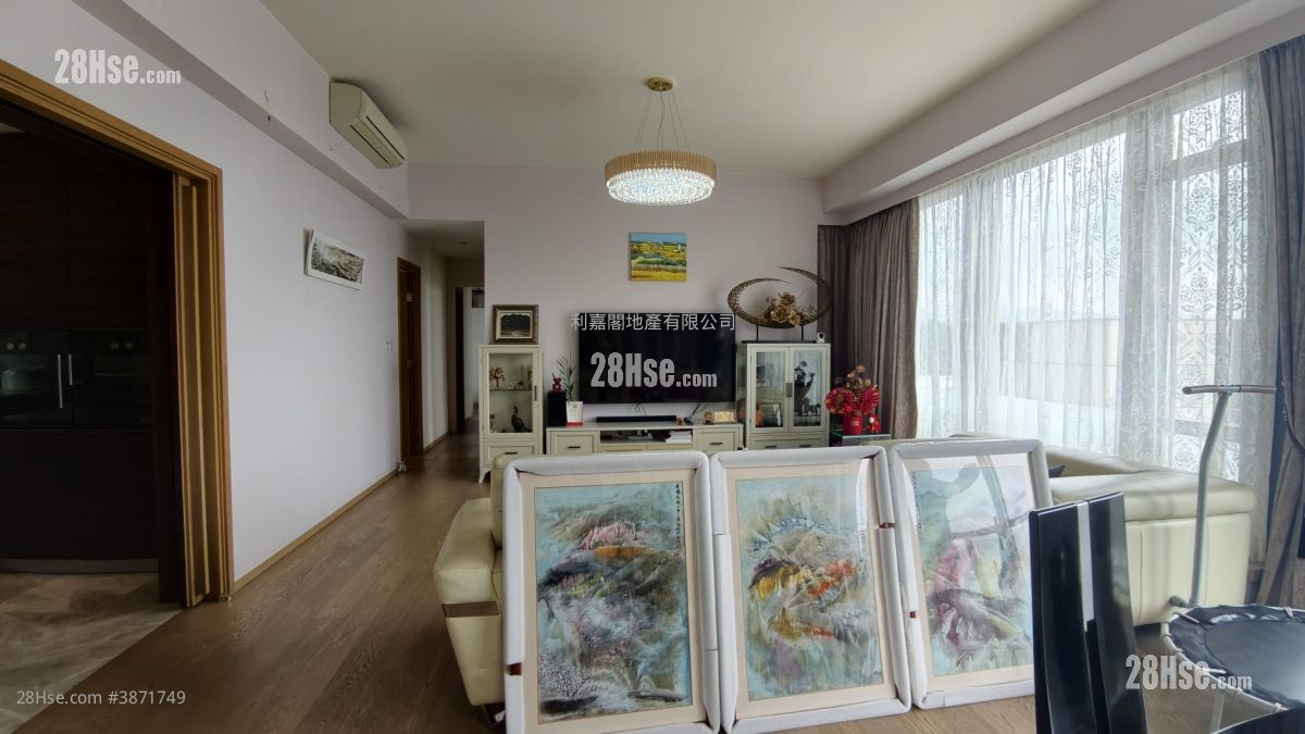 La Cresta Sell 4 Bedrooms , 2 Bathrooms 1,920 ft² ( 178.4 m² )