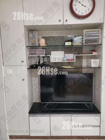 Leung King Estate Sell Studio 217 ft² ( 20.2 m² )