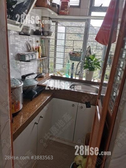 Leung King Estate Sell Studio 217 ft² ( 20.2 m² )