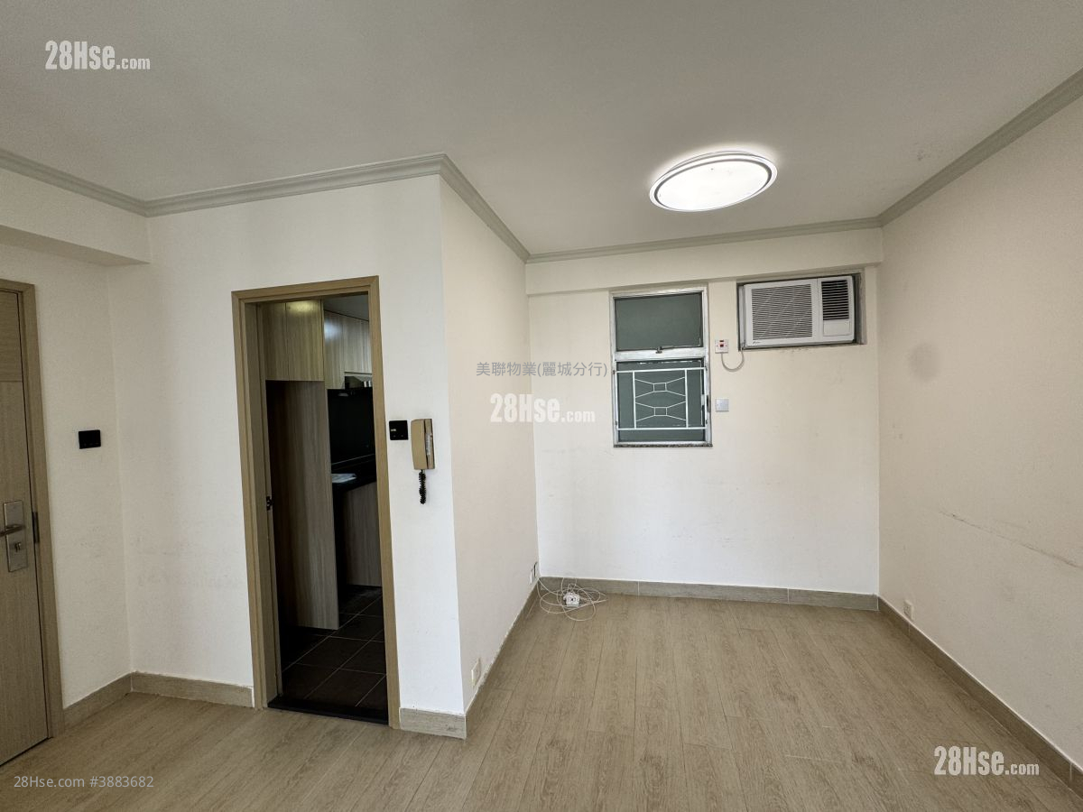 Belvedere Garden Sell 3 Bedrooms 668 ft² ( 62.1 m² )