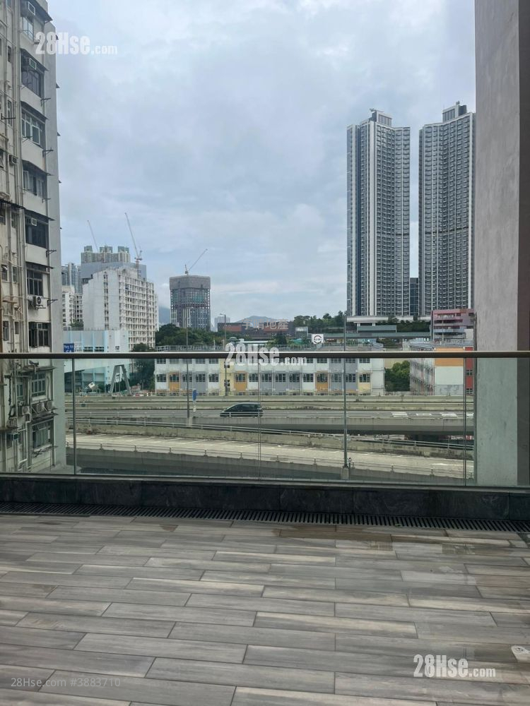 The Vim Sell 190 ft² ( 17.7 m² )