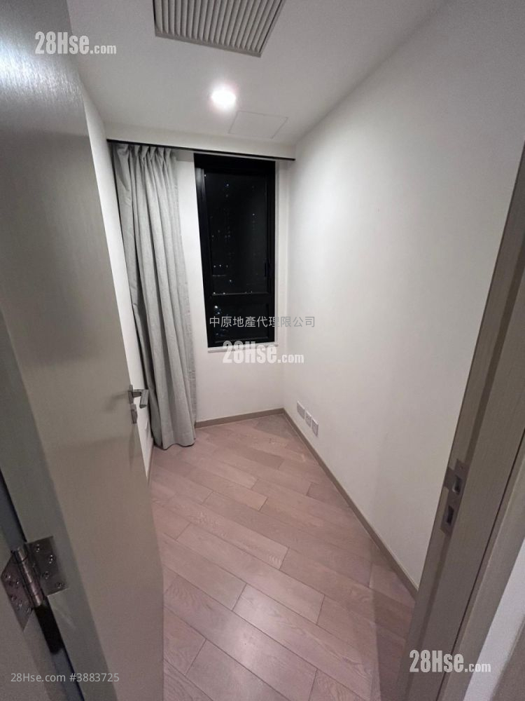 Mount Regency Sell 2 Bedrooms 399 ft² ( 37.1 m² )