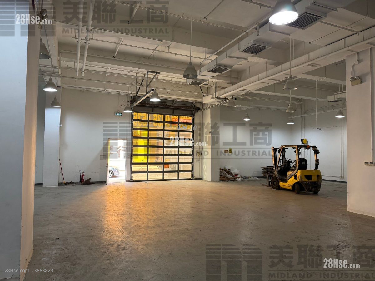Tml Tower Rental 3 Toilets 8,652 ft² ( 803.8 m² )