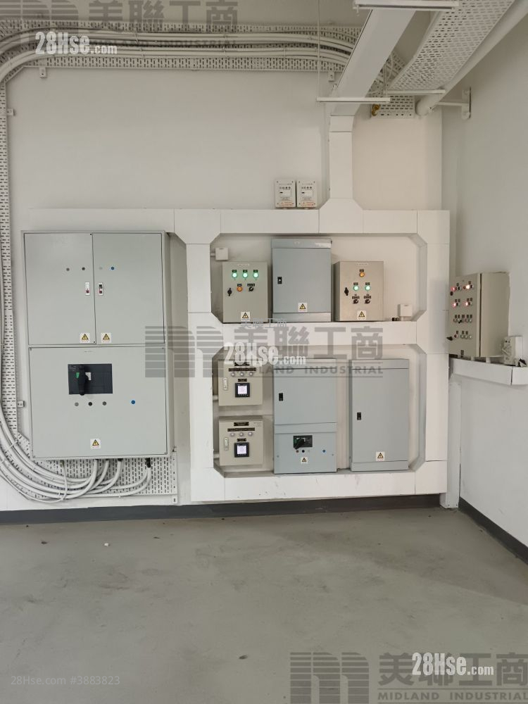 Tml Tower Rental 3 Toilets 8,652 ft² ( 803.8 m² )