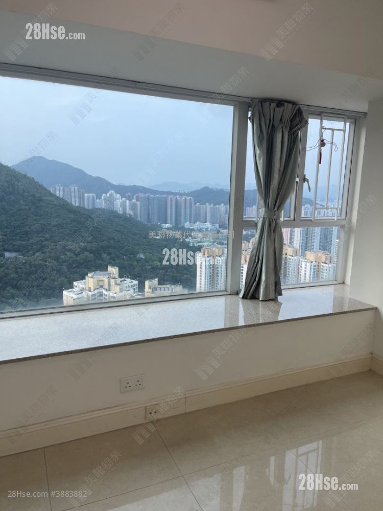 Metro Town Sell 3 Bedrooms 642 ft² ( 59.6 m² )