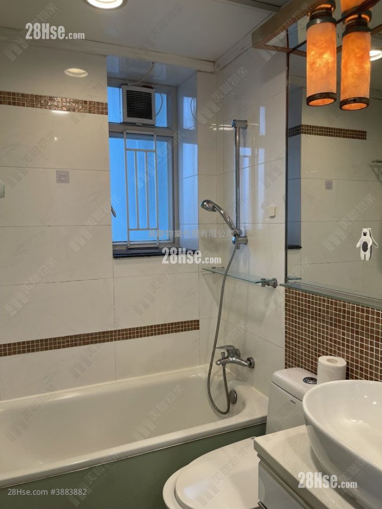 Metro Town Sell 3 Bedrooms 642 ft² ( 59.6 m² )