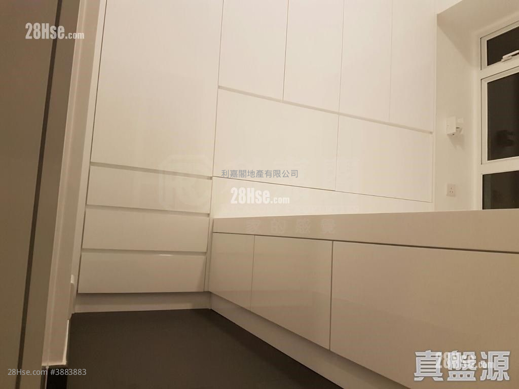 Wonderland Villas Sell 1 Bedroom , 1 Bathroom 364 ft² ( 33.8 m² )