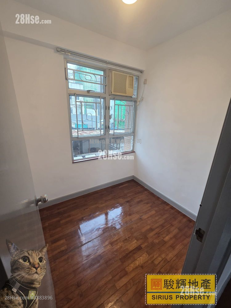 Siu Cheong Building Rental 2 Bedrooms , 1 Bathroom 255 ft² ( 23.7 m² )