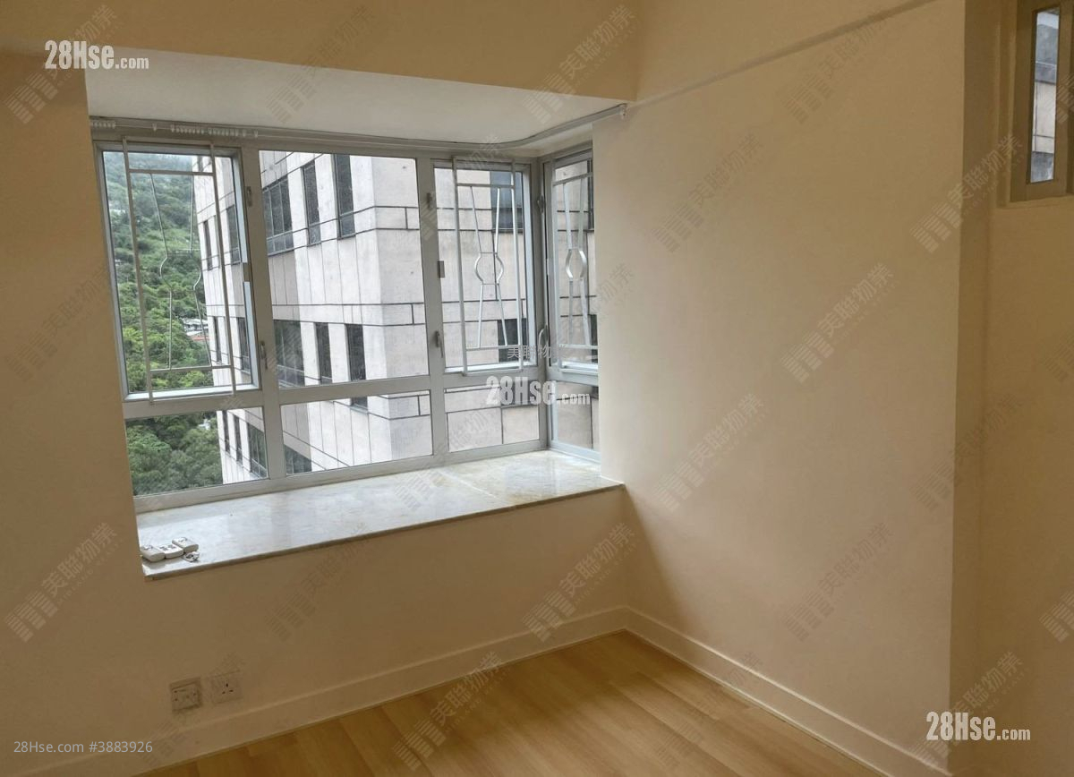 Tsuen Kam Centre Rental 2 Bedrooms 369 ft² ( 34.3 m² )