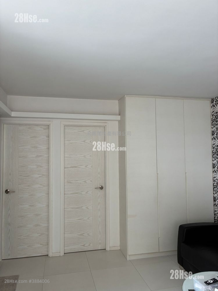 Wah Yuen Chuen Sell 2 Bedrooms , 1 Bathroom 545 ft² ( 50.6 m² )