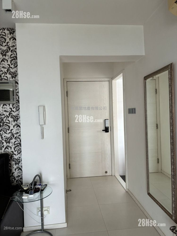 Wah Yuen Chuen Sell 2 Bedrooms , 1 Bathroom 545 ft² ( 50.6 m² )