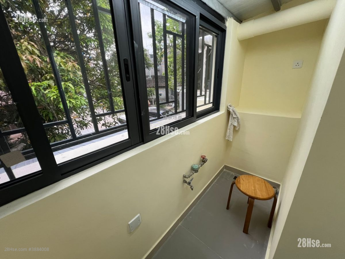 Village Rental 2 Bedrooms , 1 Bathroom