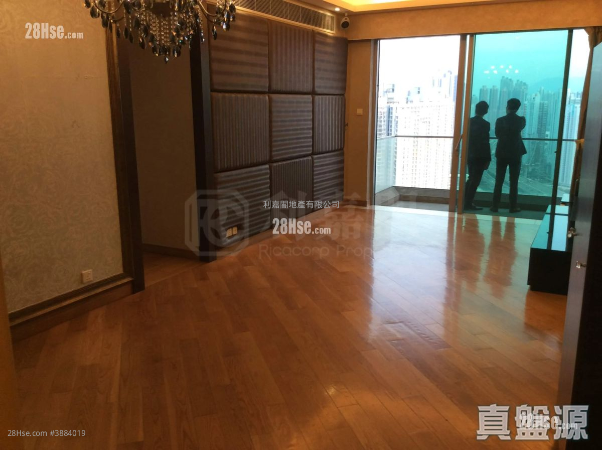 Manhattan Hill Sell 4 Bedrooms , 3 Bathrooms 1,382 ft² ( 128.4 m² )