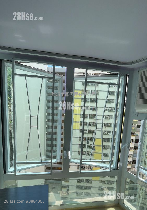 Smithfield Terrace Rental 1 Bedroom , 1 Bathroom 262 ft² ( 24.3 m² )