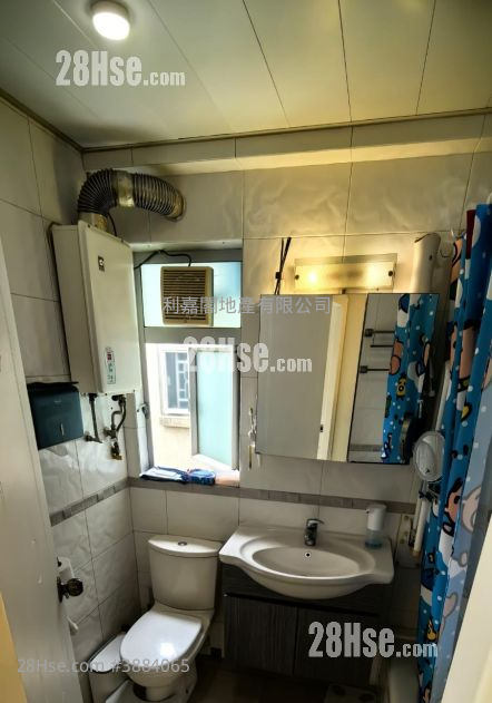 Mei Foo Sun Chuen Sell 3 Bedrooms , 2 Bathrooms 927 ft² ( 86.1 m² )