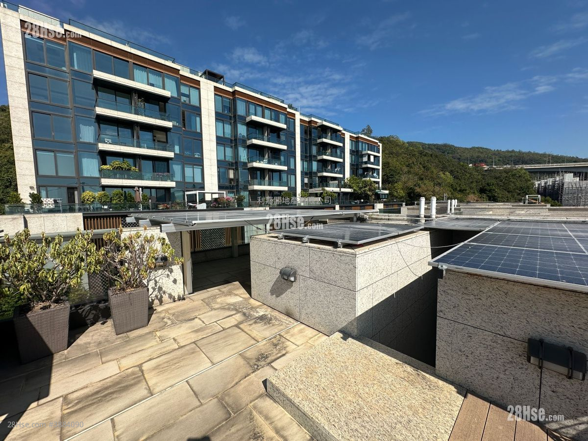 Deauville Sell 5+ Bedrooms 4,155 ft² ( 386.0 m² )