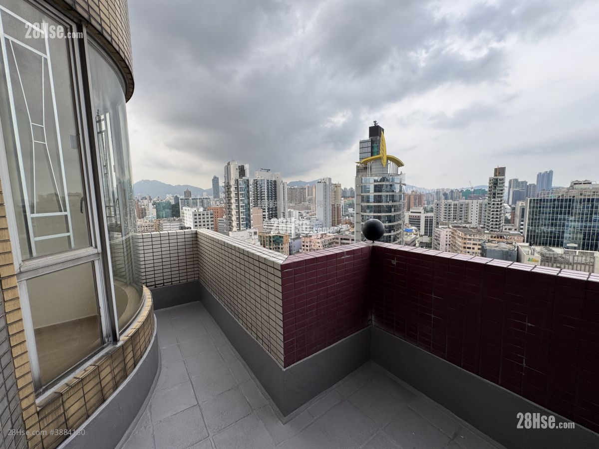 Liberty Mansion Rental 3 Bedrooms , 2 Bathrooms 694 ft² ( 64.5 m² )