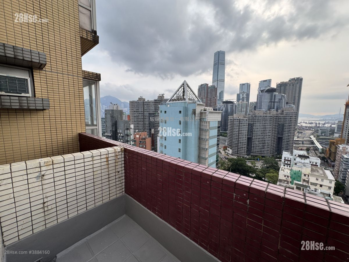 Liberty Mansion Rental 3 Bedrooms , 2 Bathrooms 694 ft² ( 64.5 m² )