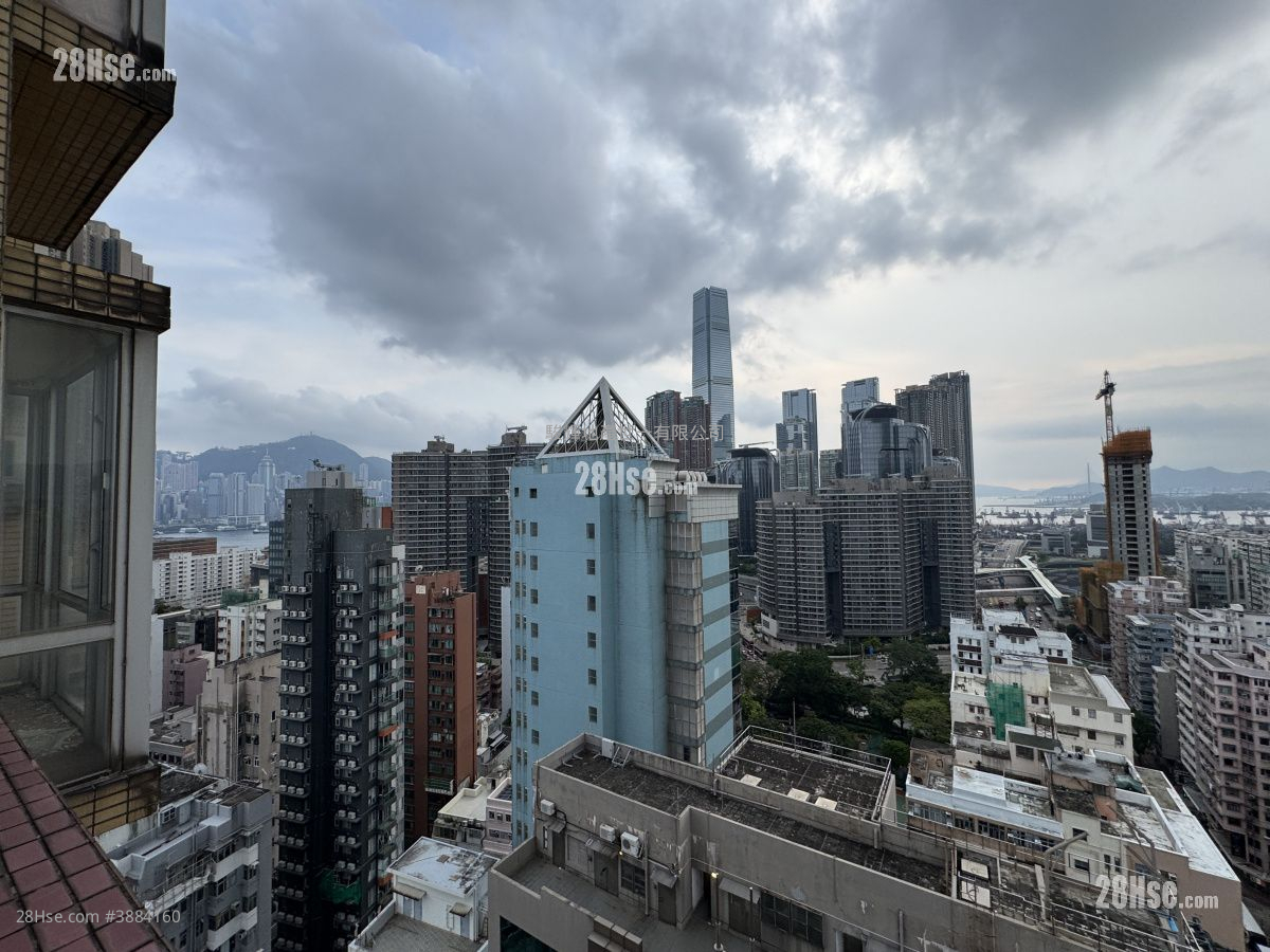 Liberty Mansion Rental 3 Bedrooms , 2 Bathrooms 694 ft² ( 64.5 m² )