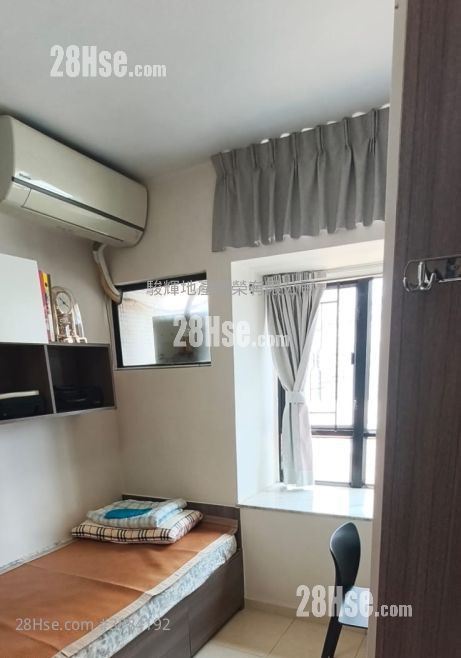 Prosperous Garden Sell 3 Bedrooms , 1 Bathroom 606 ft² ( 56.3 m² )