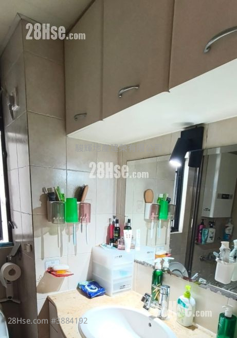 Prosperous Garden Sell 3 Bedrooms , 1 Bathroom 606 ft² ( 56.3 m² )