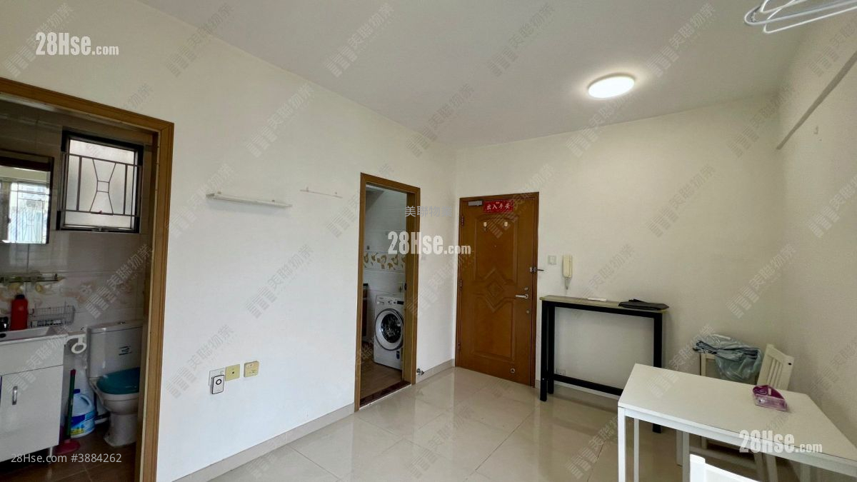 Tsing Yi Garden Rental 2 Bedrooms , 1 Bathroom 343 ft² ( 31.9 m² )