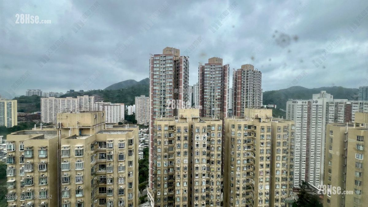 Tsing Yi Garden Rental 2 Bedrooms , 1 Bathroom 343 ft² ( 31.9 m² )