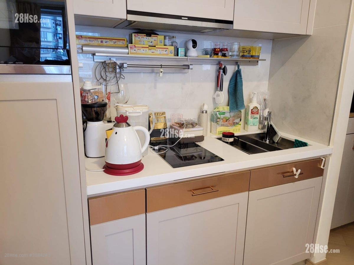 One East Coast Sell 2 Bedrooms , 1 Bathroom 374 ft² ( 34.7 m² )