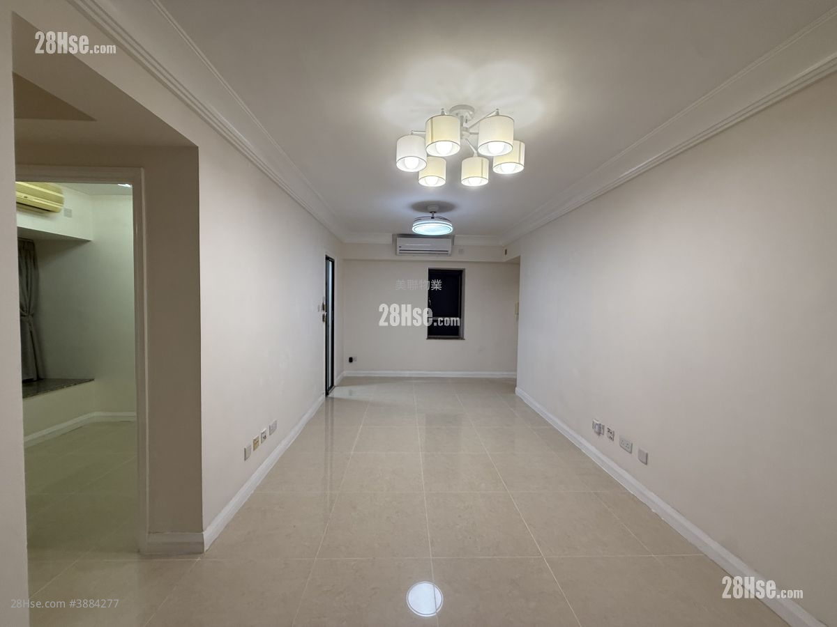 Caribbean Coast Rental 3 Bedrooms , 1 Bathroom 634 ft² ( 58.9 m² )