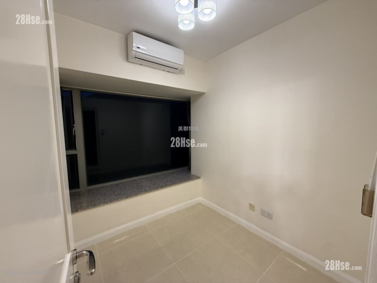Caribbean Coast Rental 3 Bedrooms , 1 Bathroom 634 ft² ( 58.9 m² )
