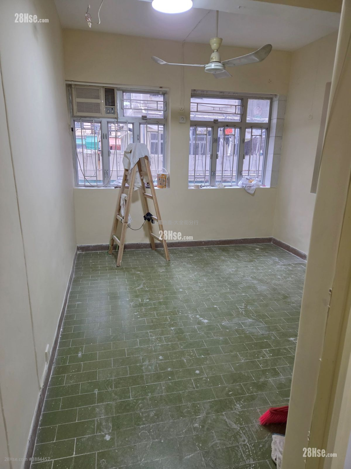Chung Hing Building Rental 1 Bedroom , 1 Bathroom 372 ft² ( 34.6 m² )