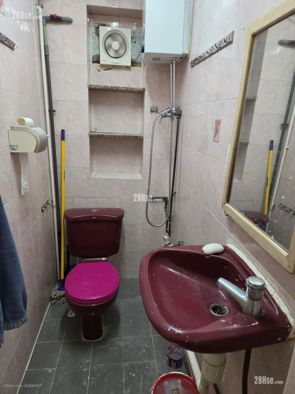 Chung Hing Building Rental 1 Bedroom , 1 Bathroom 372 ft² ( 34.6 m² )