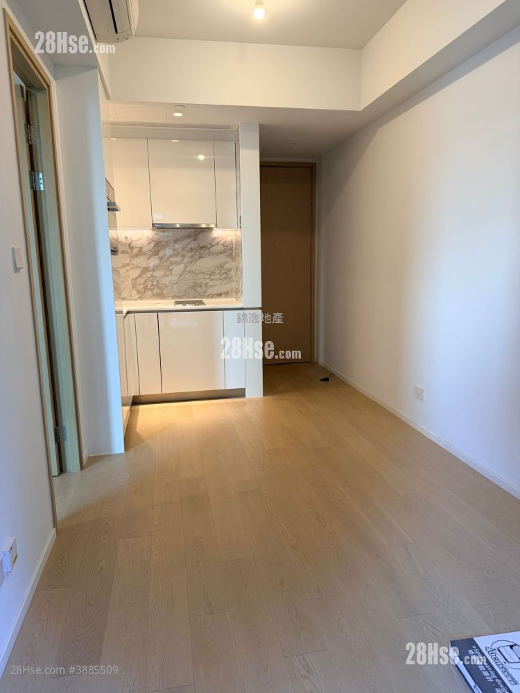 Double Coast Sell 1 Bedroom , 1 Bathroom 324 ft² ( 30.1 m² )