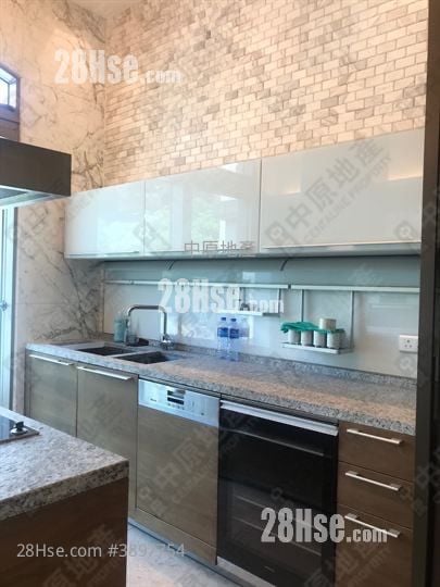 Celestial Heights Rental 5+ Bedrooms , 3 Bathrooms 3,001 ft² ( 278.8 m² )