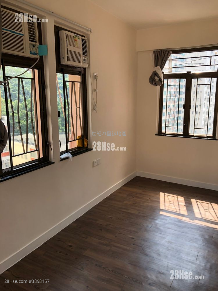 Cheong Shing Mansion Sell 1 Bedroom , 1 Bathroom 335 ft² ( 31.1 m² )
