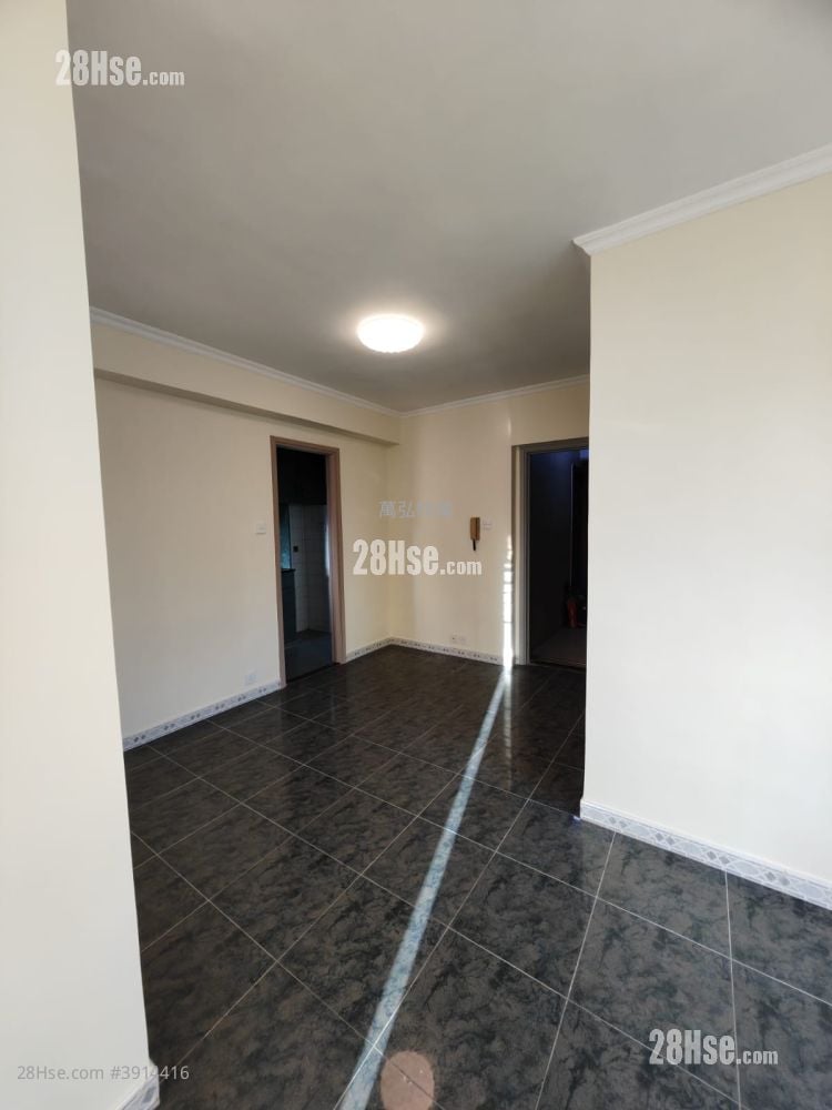 Shun Fung Building Rental 2 Bedrooms , 1 Bathroom 357 ft² ( 33.2 m² )